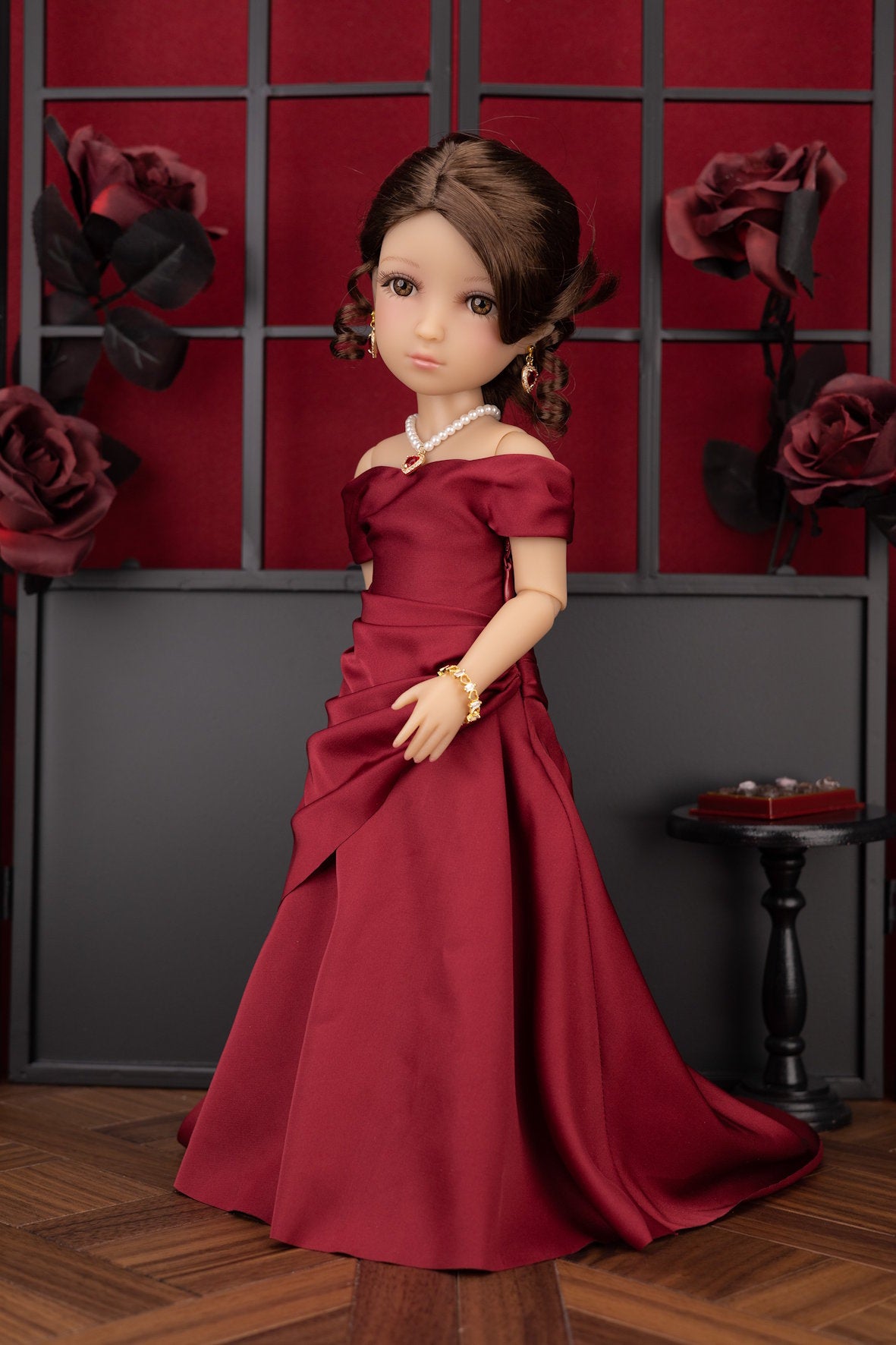 Amora (Limited Edition) – Ruby Red Fashion Friends