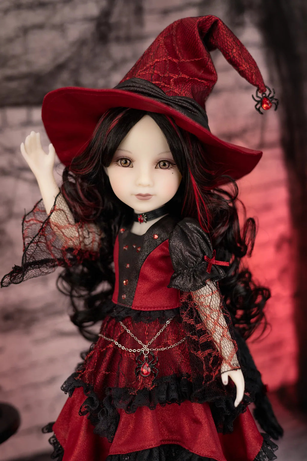 Maxine (Limited Edition)