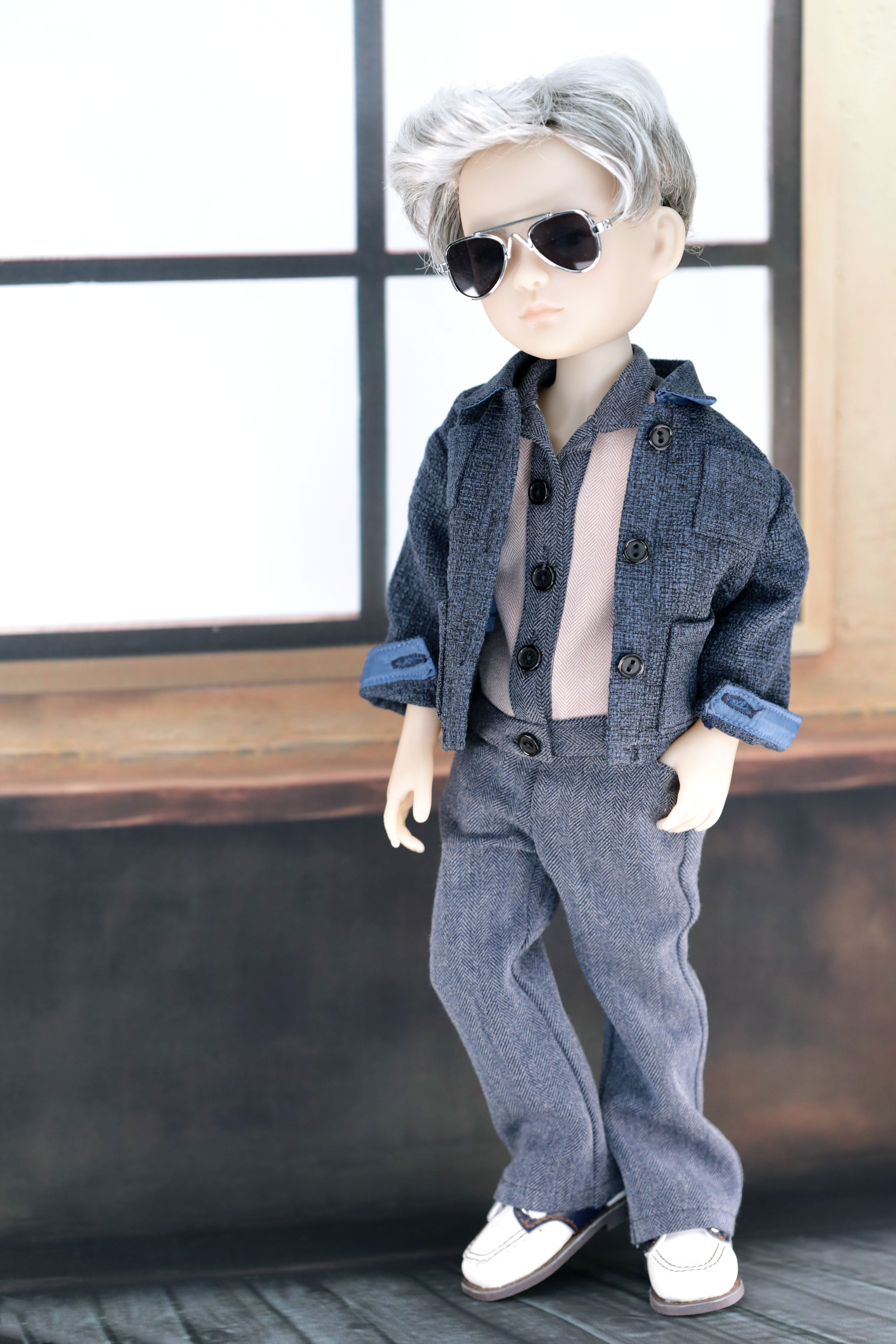 Nicholas (Limited Edition)