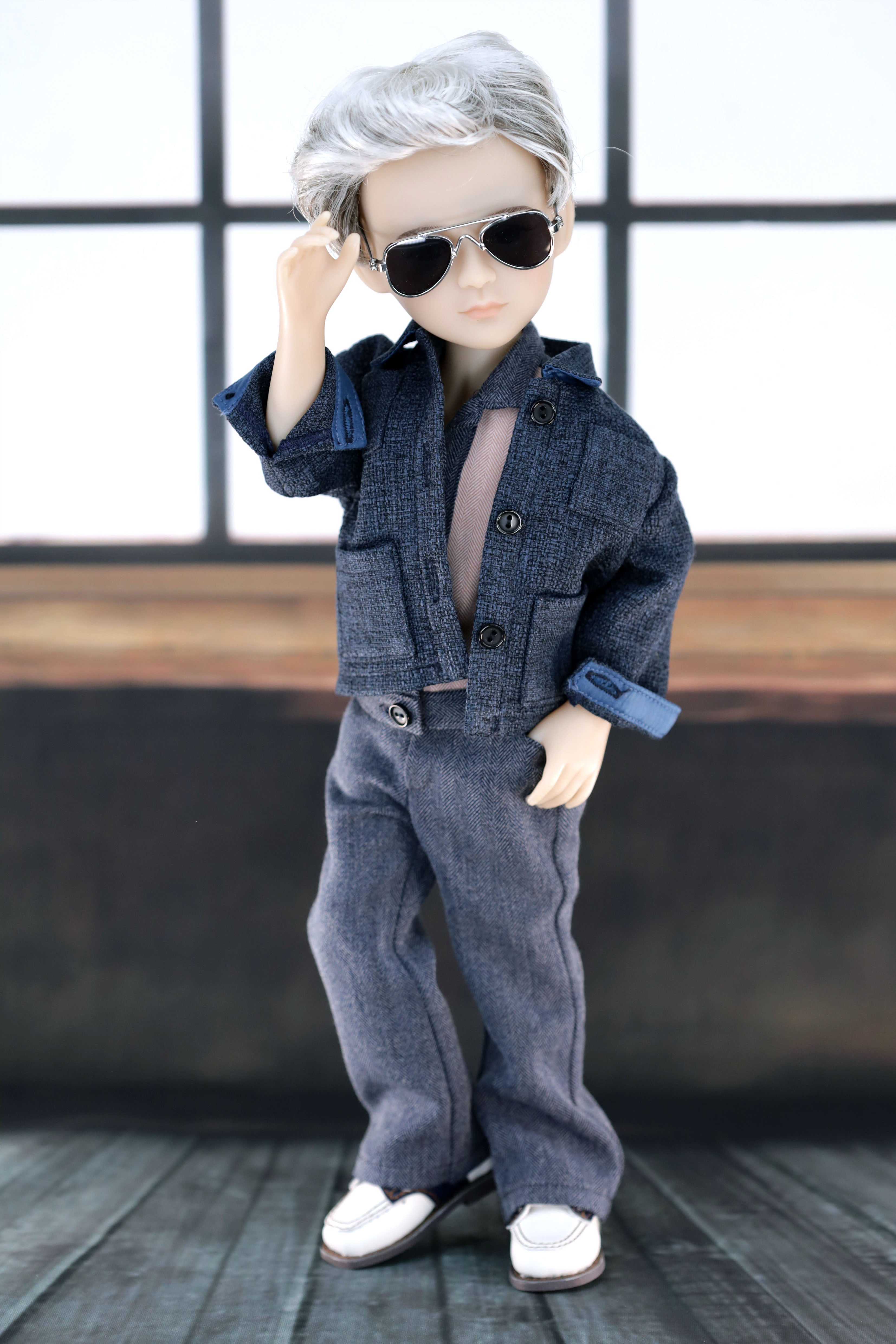 Nicholas (Limited Edition)