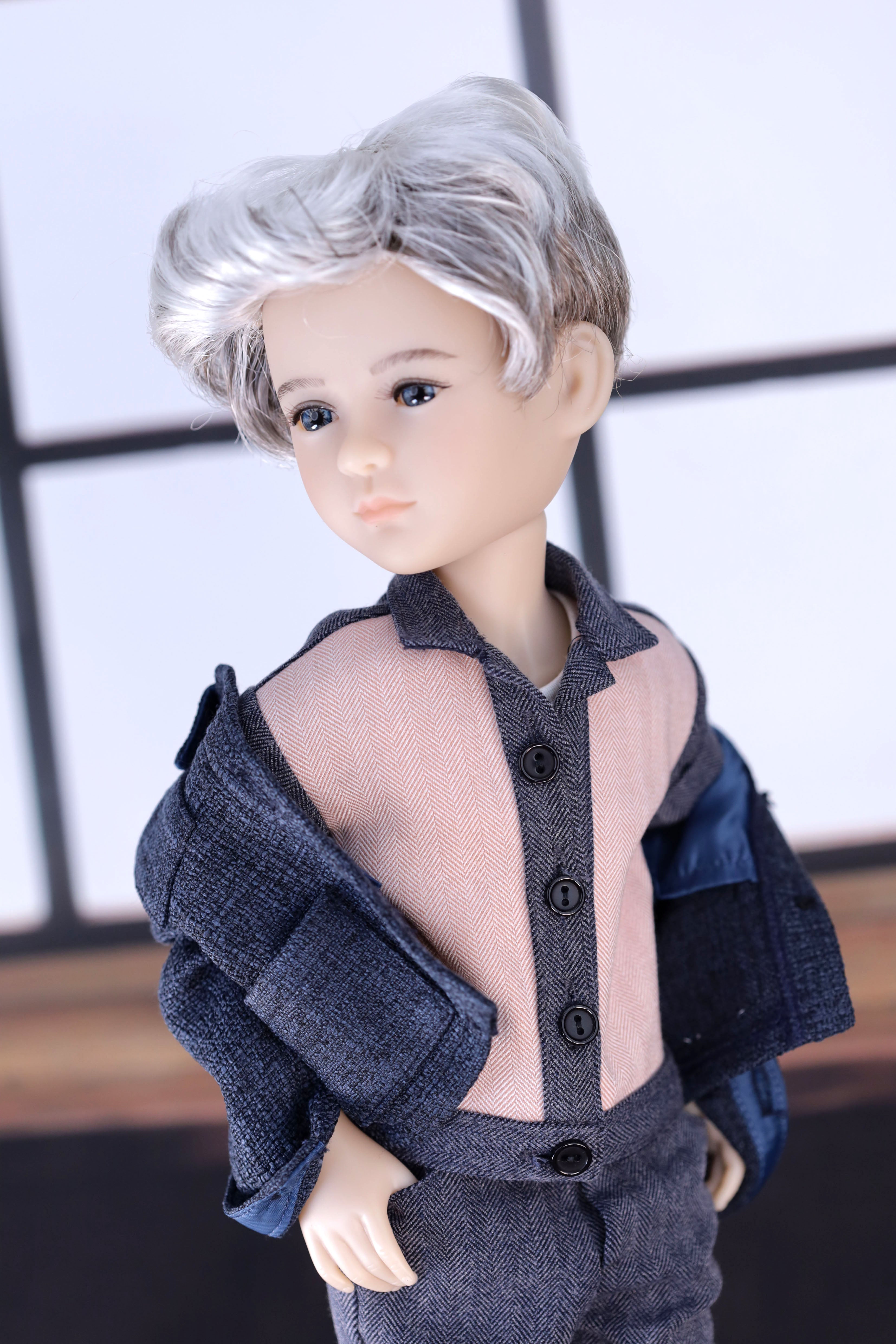 Nicholas (Limited Edition)