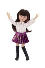Jolie en violet - Tenue