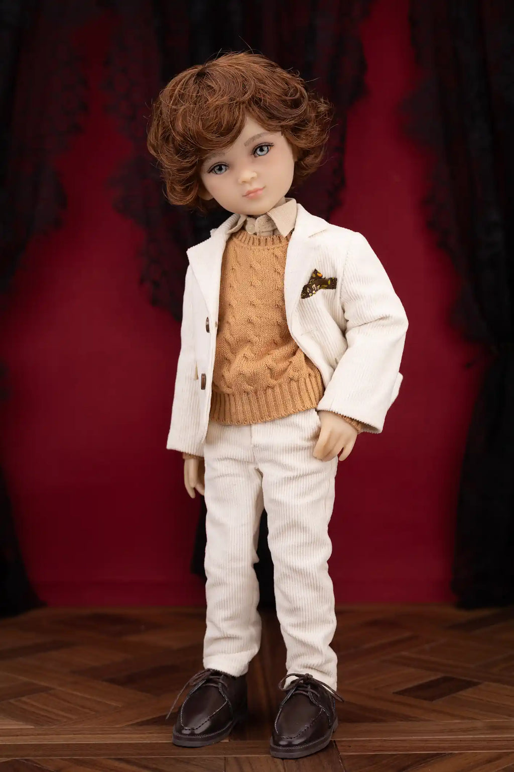 Tom (Limited Edition)