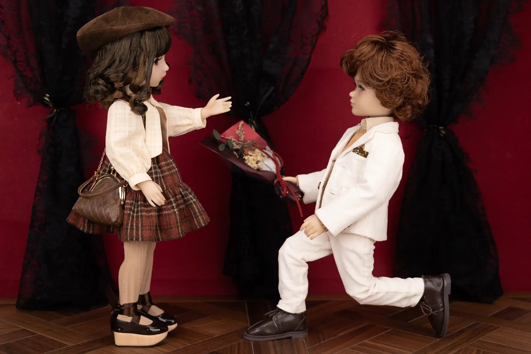 Maissy Rara Maisy (Limited Edition) β Ruby Red Fashion Friends
